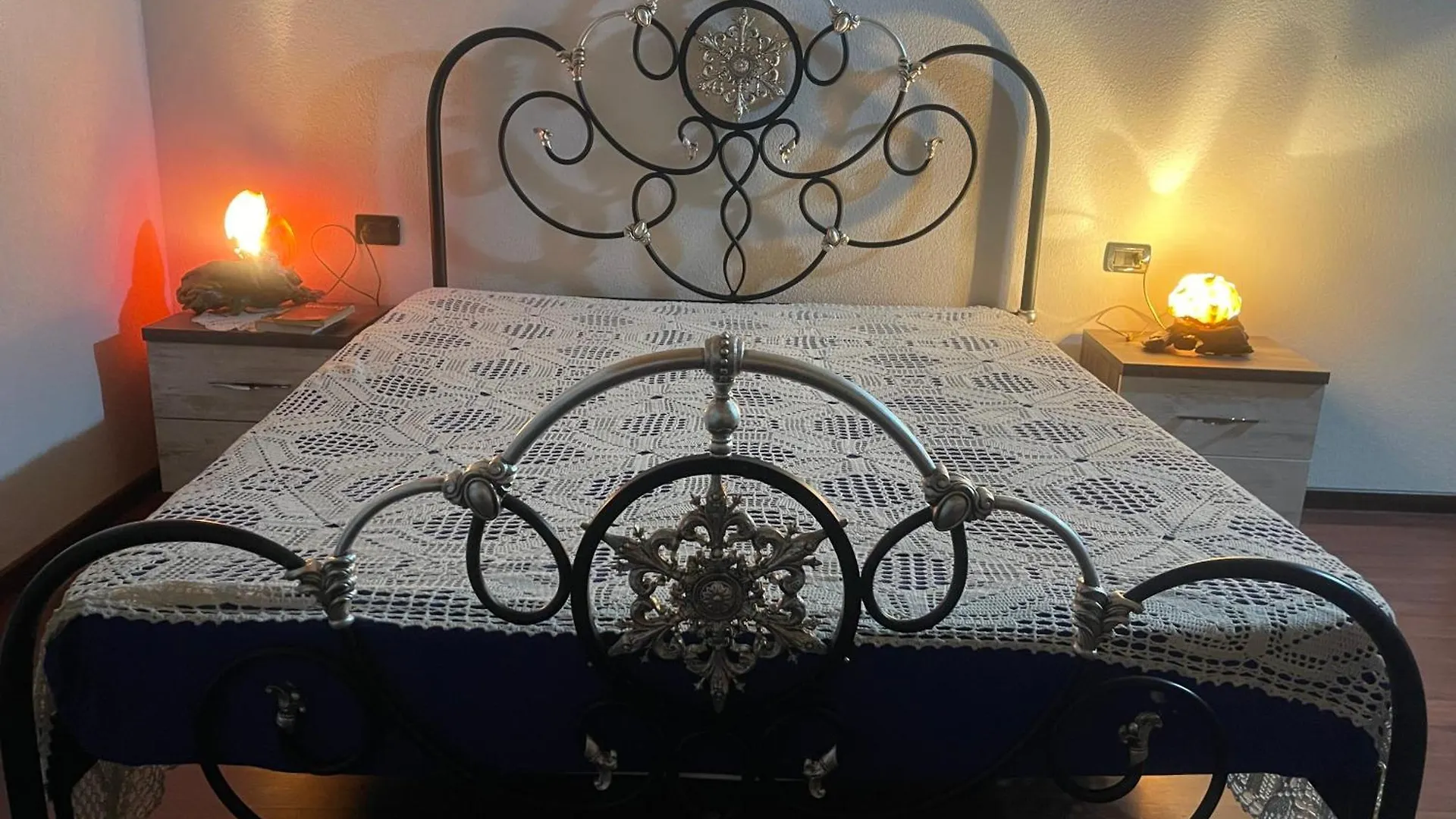 Semesterbostad Juniperus Village House Vlorë